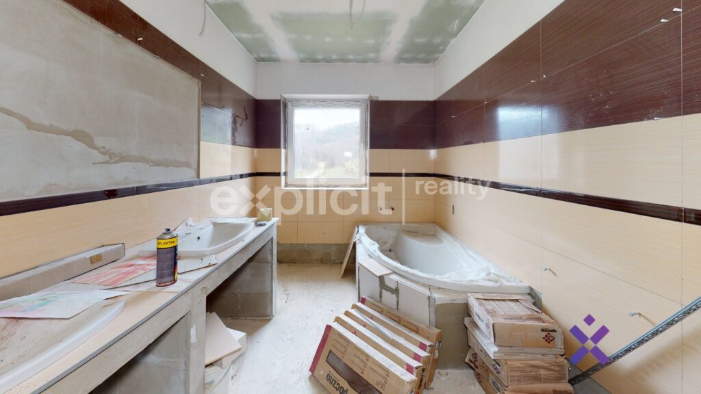 Prodej-Rodinne-domy-199-m2-pozemek-471-m2-Trnava-Bathroom.jpeg
