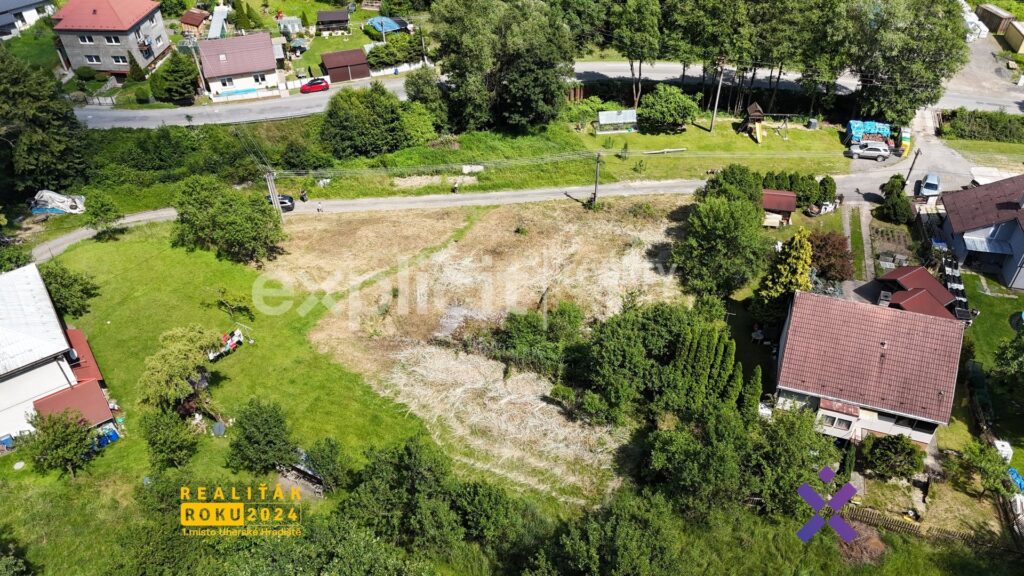 Prodej-pozemku-Trnava-1-425-m²-okres-Zlin8