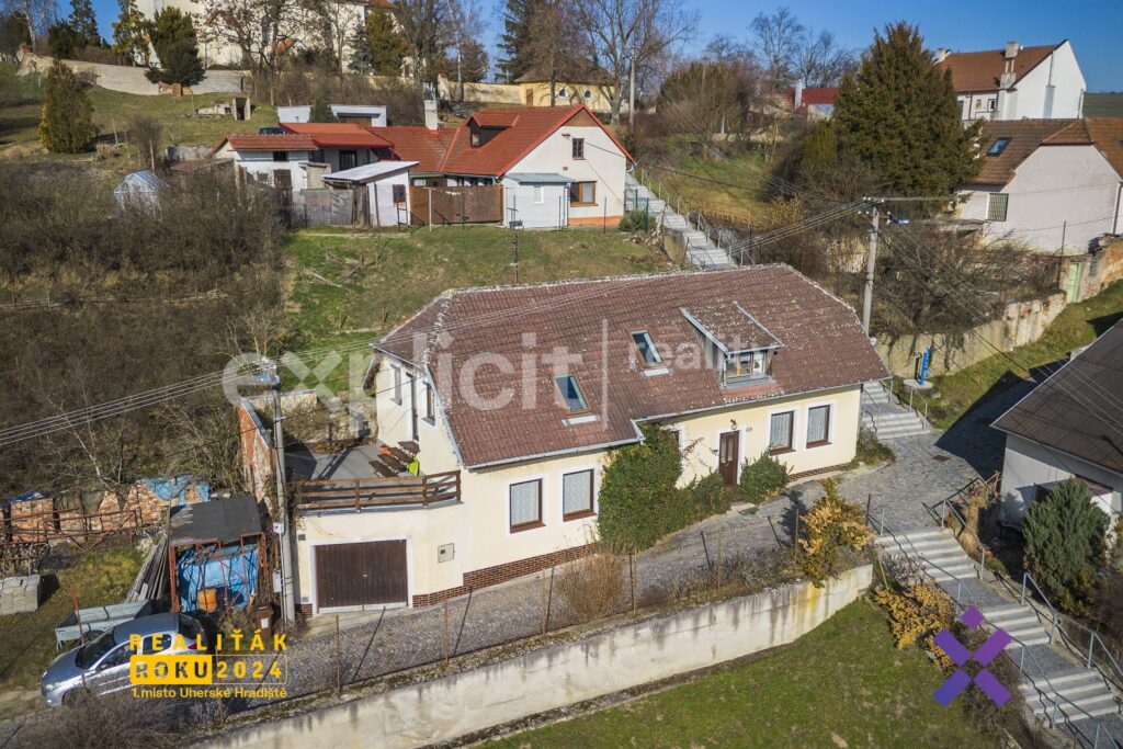 Prodej-rodinneho-domu-210-m²-pozemek-156-m²-Uherske-Hradiste-Sady-okres-Uherske-Hradiste28