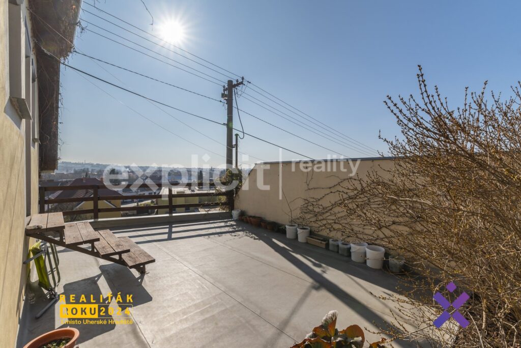 Sady00002Prodej-rodinneho-domu-210-m²-pozemek-156-m²-Uherske-Hradiste-Sady-okres-Uherske-Hrad