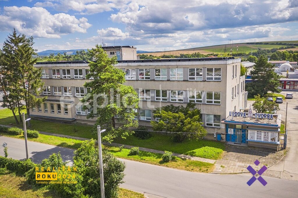 Prodej-komercniho-objektu-sklady-s-rampoulehka-vyrobakancelare-2007-m²-Uhersky-Brod34