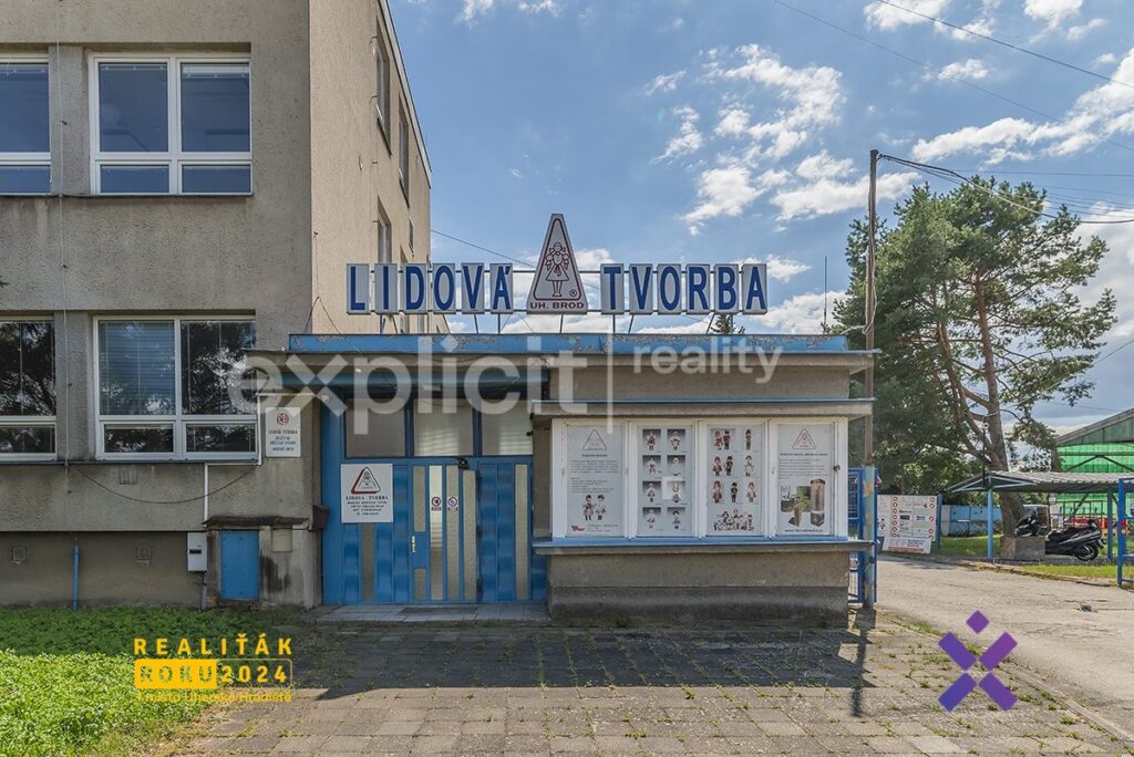 Prodej-komercniho-objektu-sklady-s-rampoulehka-vyrobakancelare-2007-m²-Uhersky-Brod30