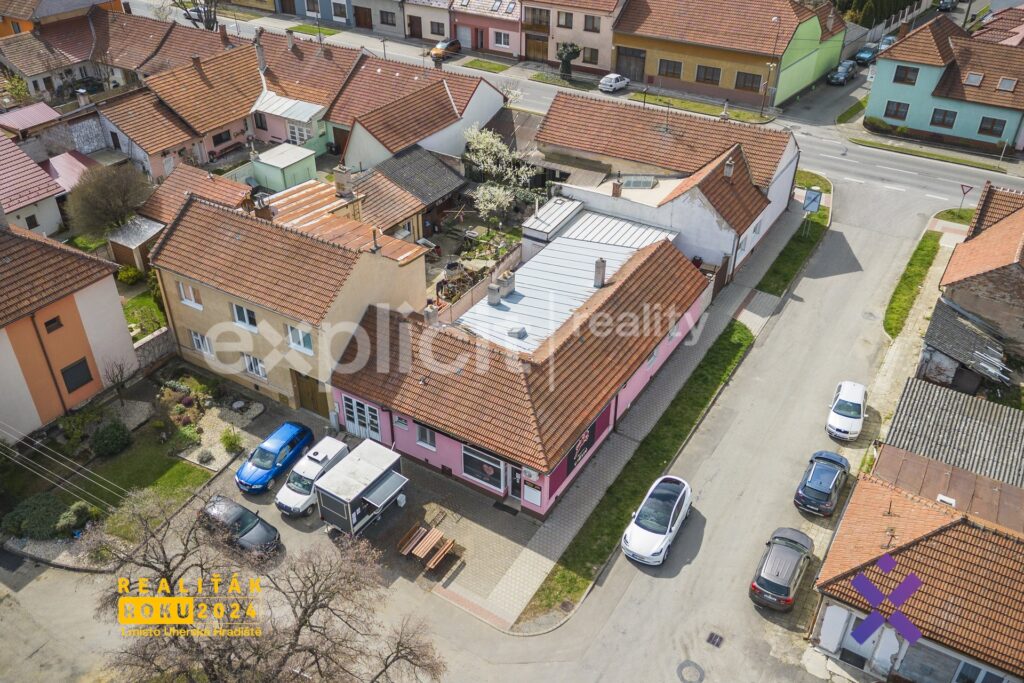 Prodej-ostatni-komercni-nemovitosti-155-m²-Uhersky-Ostroh-Ostrozske-Predmesti-okres-Uherske-Hr