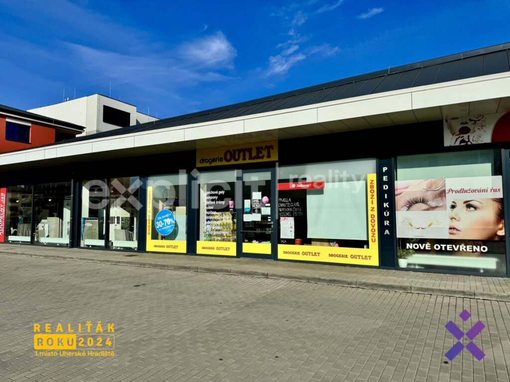 Pronajem-obchodnich-prostor-55-m²-–-Otrokovice-okres-Zlin1