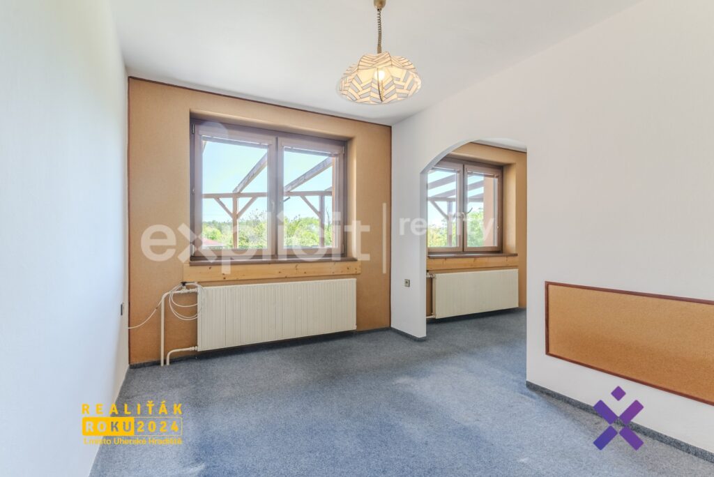 Prodej-rodinneho-domu-51-333-m²-pozemek-2-555-m²-Bzenec-okres-Hodonin10