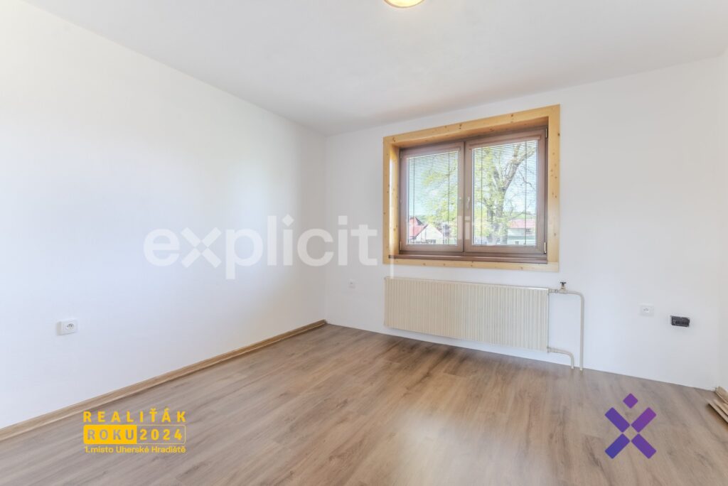 Prodej-rodinneho-domu-51-333-m²-pozemek-2-555-m²-Bzenec-okres-Hodonin8