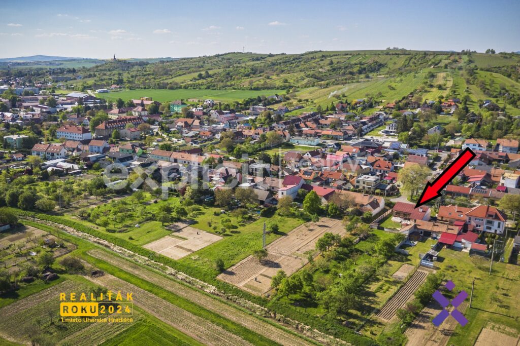 Prodej-rodinneho-domu-51-333-m²-pozemek-2-555-m²-Bzenec-okres-Hodonin56