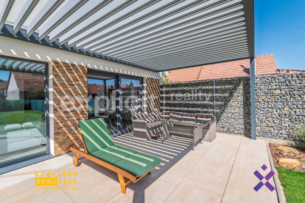 Prodej-rodinneho-domu-4kk-204-m²-pozemek-465-m²-–-Blatnice-pod-Svatym-Antoninkem-okres-Hodonin28