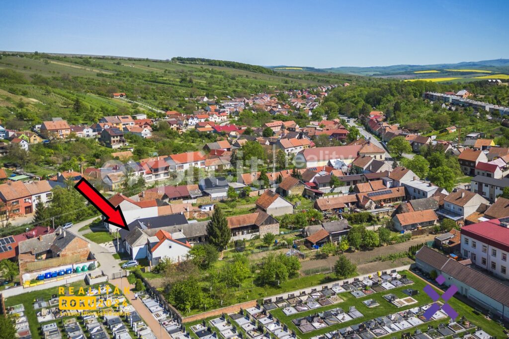 Prodej-rodinneho-domu-4kk-204-m²-pozemek-465-m²-–-Blatnice-pod-Svatym-Antoninkem-okres-Hodonin36