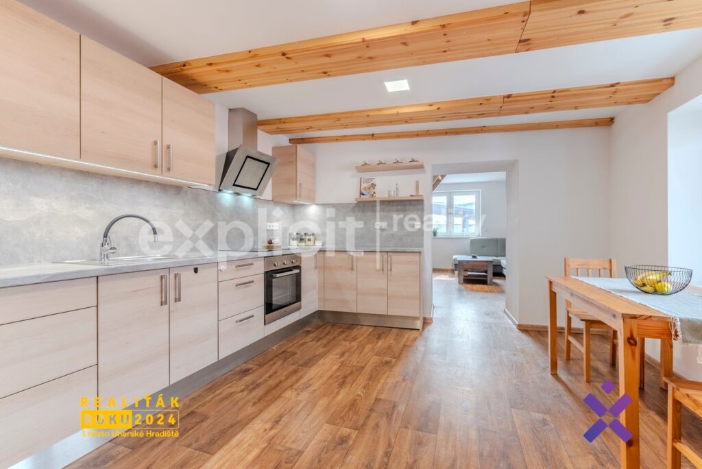 Prodej-rodinneho-domu-31-138-m²-Brumov-Bylnice-Brumov-okres-Zlin3